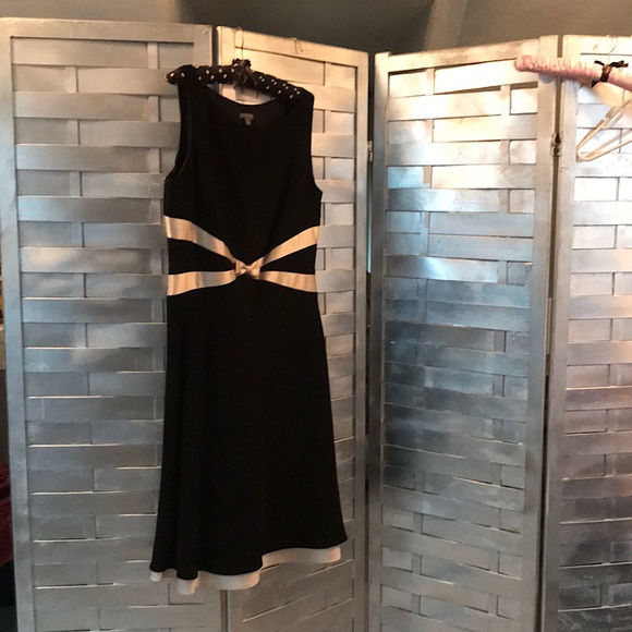 Ann Taylor black dress - Picture 1 of 9